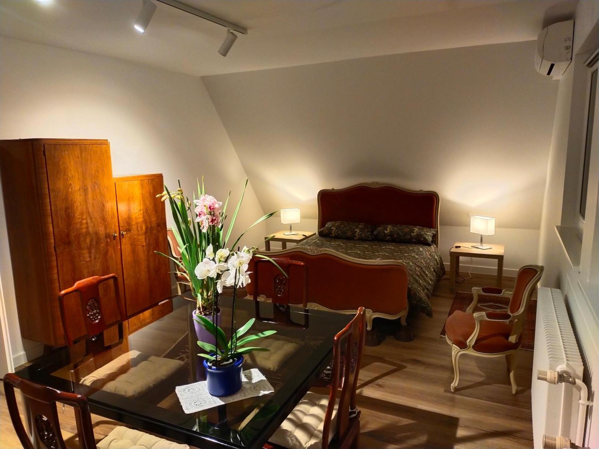 Les Vignobles D'Alsace Hotell Wintzenheim Exteriör bild